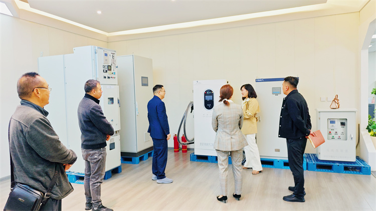 西安万通汽车学校受邀走进西安宇翔，共探校企合作新深度